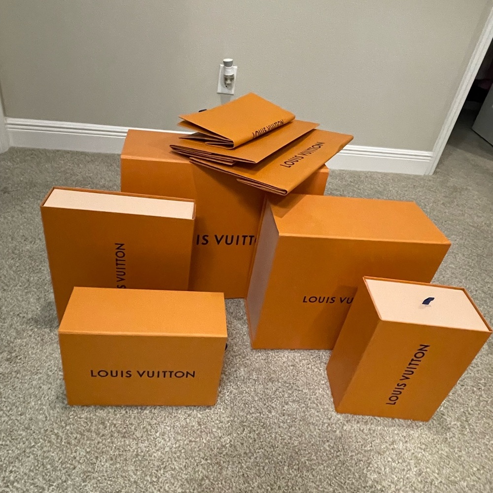 Authentic Lv Boxes And Bags; Multiple Sizes - image 2